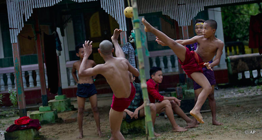 Monks playing Chinlone